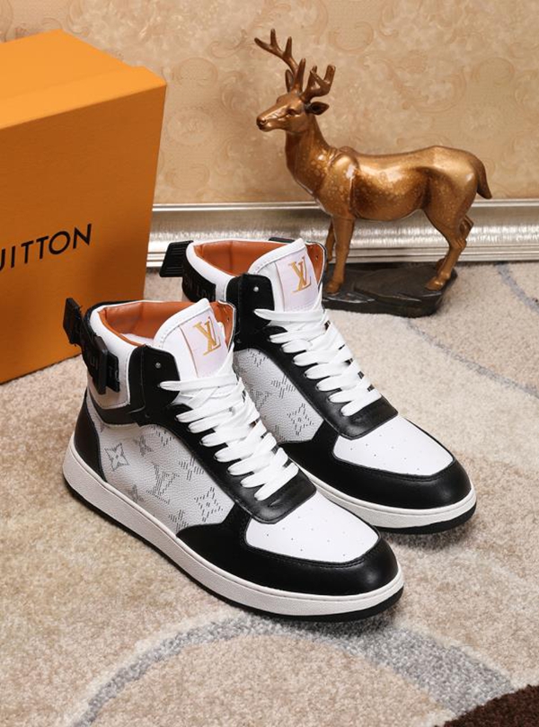 ルイヴィトン靴背面デザイン